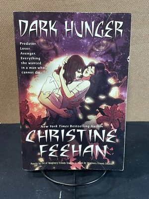 Dark Hunger (A Carpathian Manga) - Paperback by Christine Feehan Foto 1 de 4