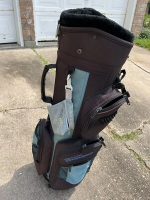 Wilson Trail Pak Expedition Golf Bag Black Blue 5 Way Divide - Image 1 of 4