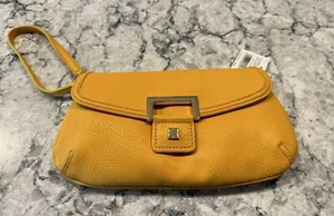 Liz Claiborne NEW Wristlet Purse Mango Yellow - Picture 1 of 5