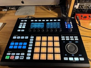 Native Instruments Maschine Studio MK2 – Excellent Condition | Complete Bundle - Picture 1 of 7