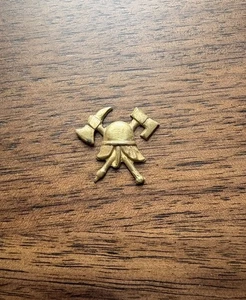 WW2 German Fire Fighters Badge Near Mint Condition 1933-1939 - Picture 1 of 2