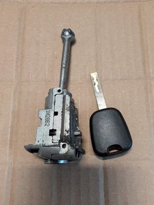 PEUGEOT PARTNER CITROEN BERLINGO MK2 2008-2018 CERRADURA PUERTA TRASERA BARRIL - Imagen 1 de 6