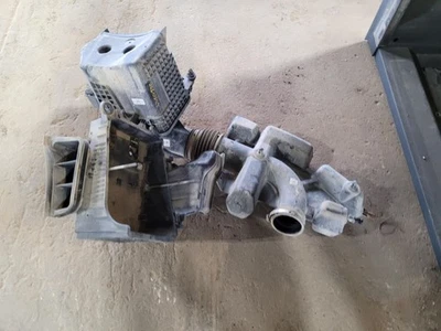 Air Cleaner 6.2L Fits 17-19 FORD F250SD PICKUP 1968854 - Image 1 of 3