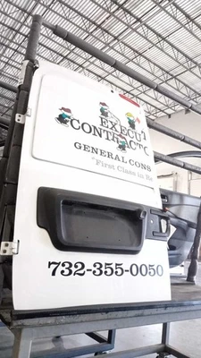 Conjunto de puerta de carga trasera izquierda usada para: Ram Promaster City 2022 panel metálico Foto 1 de 4