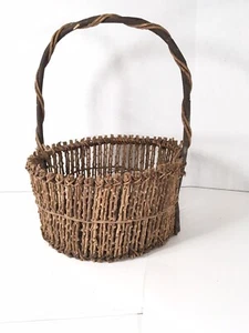 LARGE VINTAGE ANTQ PRIMITIVE HANDMADE ROUND WOVEN TWIG VINE WOOD FARM BASKET 10” - Picture 1 of 10
