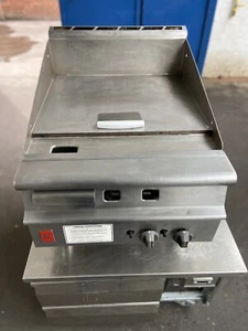 Falcon Commercial Heavy Duty Top Griddle,LPG gas,60cm,£1500+vat,immaculate - Picture 1 of 8