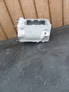 Oem 1959 Tranmission Case With Mainshaft And Gears - Picture 1 of 21