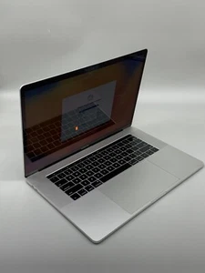 Apple MacBook Pro A1707 2017 i7-7920HQ 16 GB RAM 1 TB SSD Gris-C/Ver foto/Shdw/S3 - Imagen 1 de 10