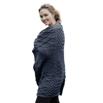 Manta para adultos Aran Woollen Mills irlandesa 100 % lana merino retazos 42"x60" Foto 1 de 3