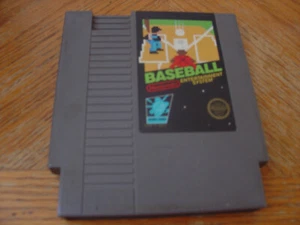 Baseball Nintendo (NES, 1985) Authentic 5 Screw Tested Working Fast Ship - Picture 1 of 2