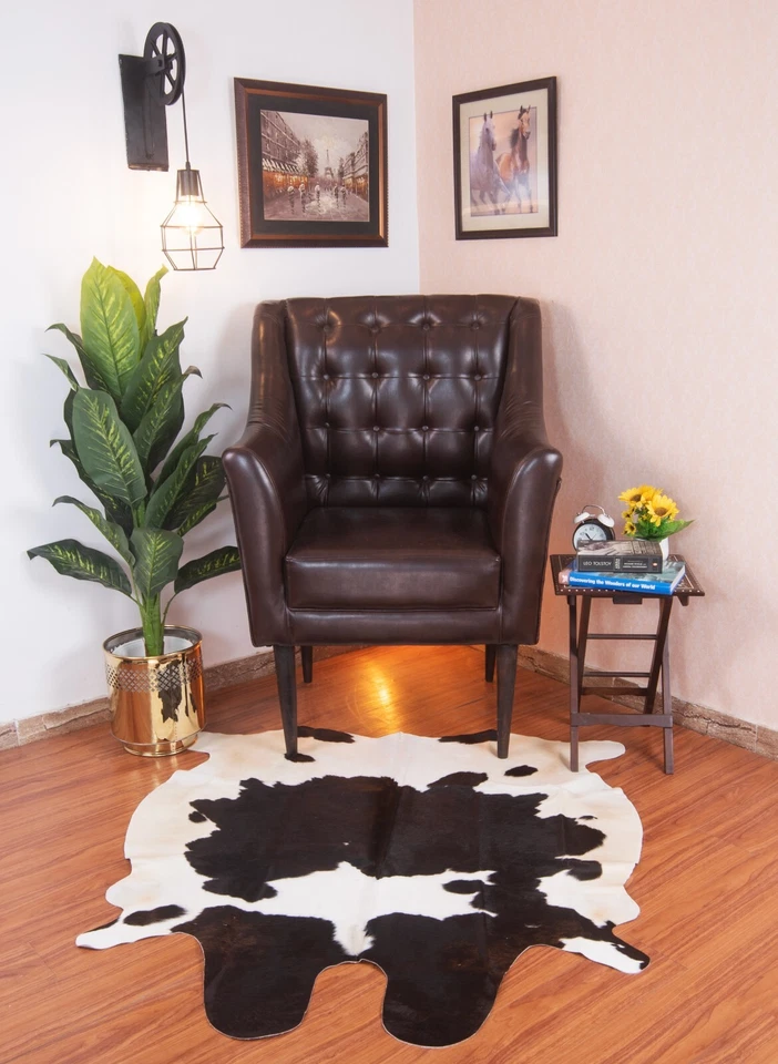Alfombra de piel de vaca blanca y negra piel de vaca piel de animal real pelo en piel de vaca con estampado de vaca Foto 1 de 4