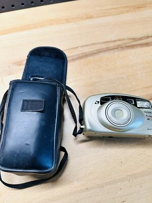 (L) Yashica Acclaim Zoom 300 IX Date Point and Shoot APS Film Photography Camera - Image 1 of 4