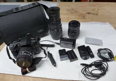 Sigma SD14 Foveon DSLR, 3 Lenses, more - Image 1 of 4