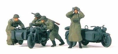 Preiser 16580 HO Scale Former German Army WWII Motorcycle Troops (Plastic Kit) - Image 1 of 4
