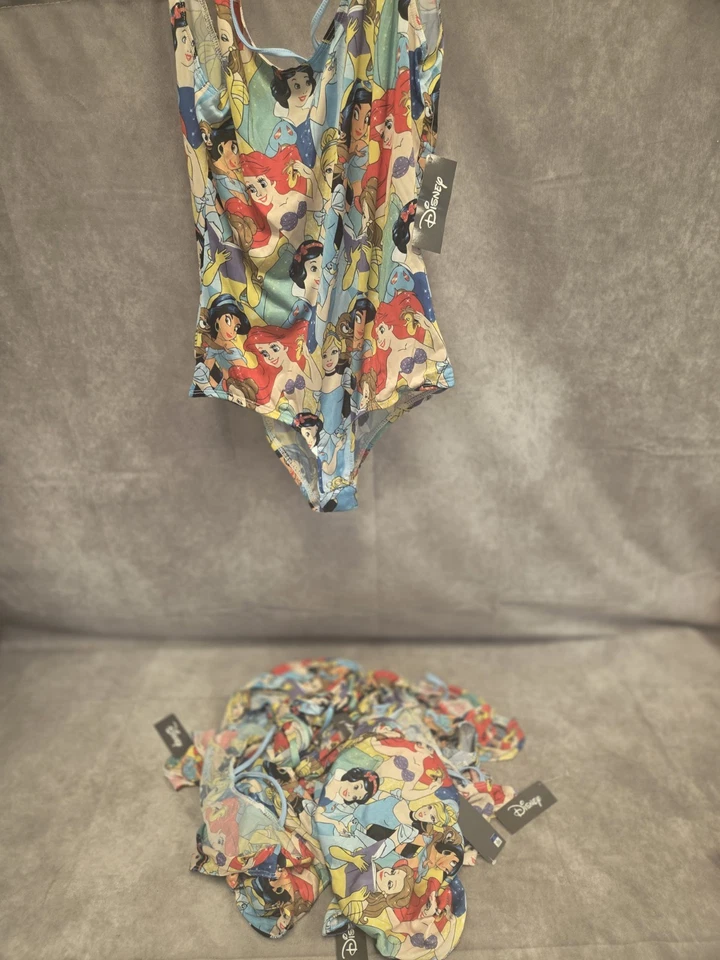 Lote de 125 trajes de baño originales con temática de princesa marca Disney 25/XS,S,M,L,XL Foto 1 de 3