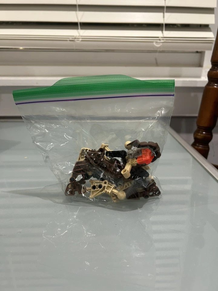 Lego Bionicle TOA POHATU 8531 No Rock - Image 1 of 1