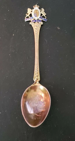 Edward 7 gilt STERLING silver SOUVENIR SPOON with royal motto "God and my Right" Cover