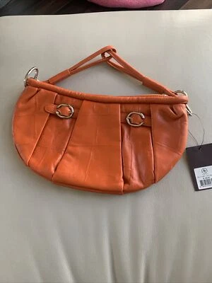 Bolso de Mano Adrienne Vittadini Color Mandarín Foto 1 de 4