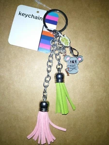 Schlüsselanhänger Schlüsselanhängsel Panda Silber 2 Quasten lustig Charms rosa grün 6" 15 cm Neu mit Etikett - Bild 1 von 2