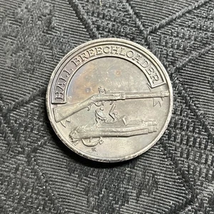 Rare 1970s NRA Hall Breechloader .999 3/4oz Medal round toned - Picture 1 of 4