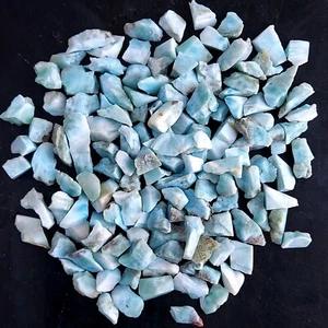Lote de 137 piezas 502 quilates larimar azul natural crudo piedras preciosas ásperas sin pulir 8 mm #2478 - Imagen 1 de 6