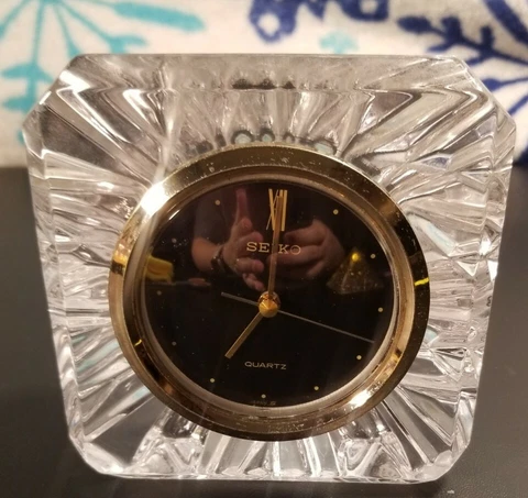 Vintage Seiko Lead Crystal Quartz Table- Mantle Clock WORKS  Model QQZ285S Cover