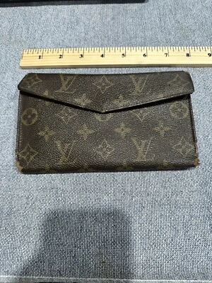 Authentic Vintage Louis Vuitton Envelope Wallet - Image 1 of 4
