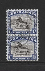 SOUTH AFRICA SCOTT 62 USED PAIR - 1950 1/ CHLKY BLUE & LT. BRN (D) - GNU - Picture 1 of 2