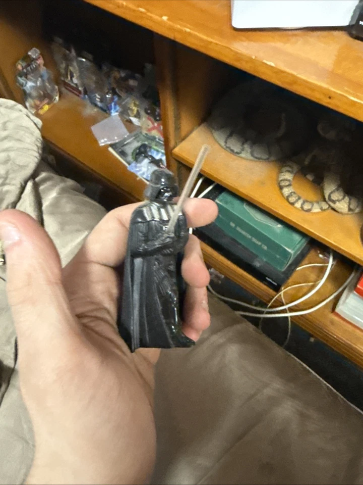 Mini estatueta Darth Vader Star Wars 2008 topo de bolo artesanato padaria LFL - Imagem 1 de 2