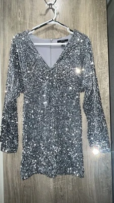 Forever 21 Formal Mini Dress Size XS Long Sleeve Gray/Silver Sequins - Image 1 of 4