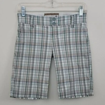 Bermudas Abercrombie verde salvia, tostado y blanco a cuadros niños 14 Foto 1 de 4