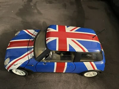 Solido Mini Cooper Austin Powers 1:18 Solido - Rare Toy Car 3GR8 SHAG G7 - Image 1 of 4