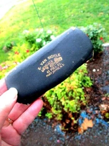 c.1920 E. VAN SICKLE, JEWELER & OPTICIAN, PORT JERVIS, NY  Vintage Eyeglass Case - Picture 1 of 5