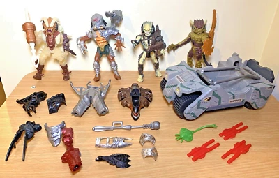 Kenner Predator Stalker Tusk Spiked Renegade 6" Action Figure MIXED PARTS LOT - Image 1 of 4