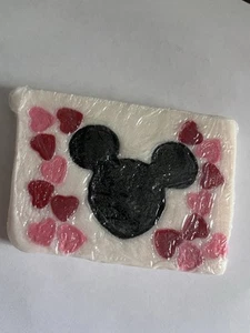 Disney Parks Colors Of Mickey Mouse Seife Herzen Liebe NEU VERSIEGELT 1 Bar Valentinstag - Bild 1 von 7