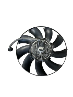 Land Rover LR3  05-09 OEM  Engine Cooling Fan W. Clutch 4.4L  Range Rover Sport - Image 1 of 4