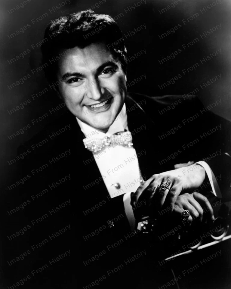 Impresión 8x10 pianista Wladziu Valentino Liberace #2463 Foto 1 de 1