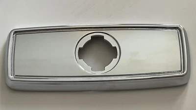 AMC Ambassador, Matador, Rebel Station Wagon manija puerta trasera Foto 1 de 4