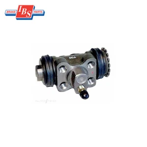 RH Rear Upper Wheel Cylinder FOR Daihatsu Delta Isuzu ELF 84-99 JB71252 - Picture 1 of 1