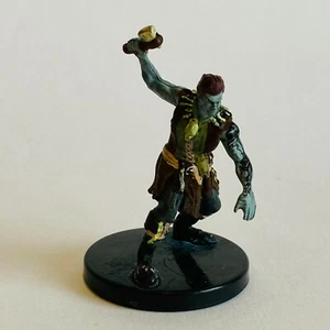 Miniaturas Pathfinder Battles City of Lost Omens - Duskwalker Ghost Hunter #020 - Imagen 1 de 1