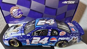 Jeff Gordon #24 Pepsi Star Wars Episode1 Autographed Signed 1:24 Die-Cast Nascar - Picture 1 of 12