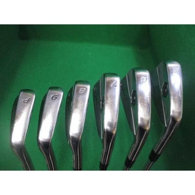 TaylorMade Tour Preferred MB Iron Set 6pcs 5-PW Dynamic Gold S200 Flex S - Image 1 of 4