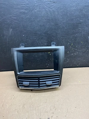 2013 - 2017 Lincoln Mkt Center Dash Gps Radio Bezel Panel Air Vent OEM T4603 DG - Image 1 of 4