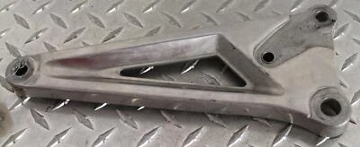 Honda Nighthawk 250 1993 estriba delantera izquierda soporte de peldaño 50700-Kc1-000 Foto 1 de 4