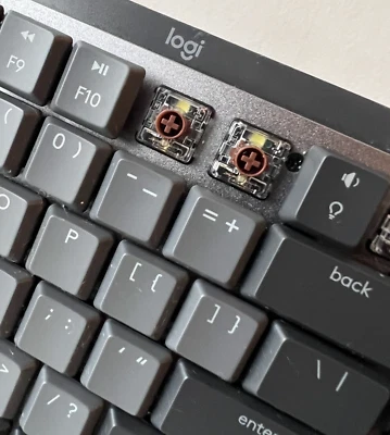 Logitech MX Mechanical Wireless GRAY REPLACEMENT KEYBOARD KEYCAPS KEYS (YR0082) - Image 1 of 4
