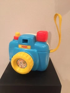 VINTAGE TOMY TOY CAMERA RARE BLUE - Picture 1 of 5