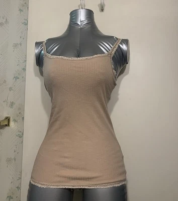 Camiseta sin mangas/camiseta, marrón, ribete de encaje medio elástico Foto 1 de 4