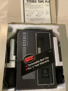 Reproductor de casete estéreo GE de colección 3-5415A portátil gris conector para auriculares nuevo de Lote Antiguo - Imagen 1 de 8