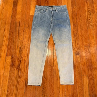 VINCE Womens 26 Mason Relaxed Rolled Jeans Denim Hombre Made USA Measures 30X28 - Image 1 of 4