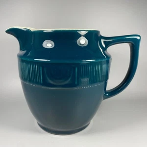 Beautiful Vintage Hall China Ceramic Medallion Pitcher in Rare Marine & White - Picture 1 of 21
